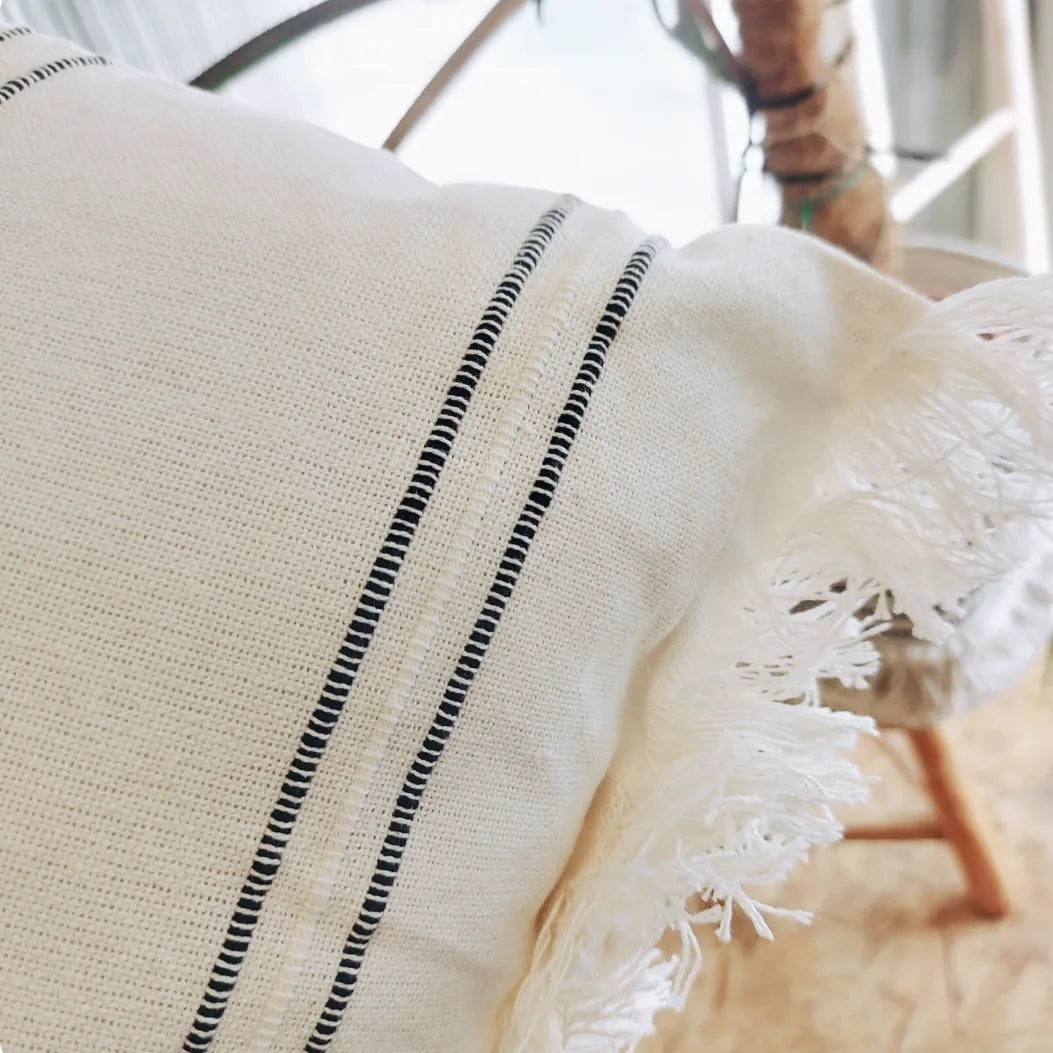 Cojín Tamariu rayas azules