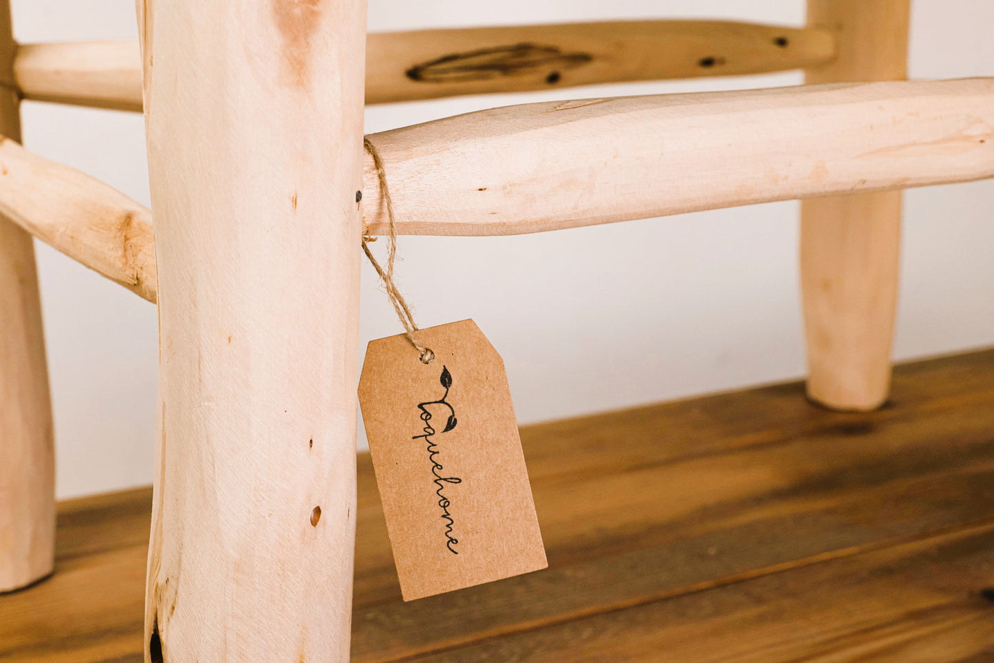 Banco madera natural y fibras naturales